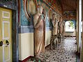 Statues de Bouddha à l'entrée du monastère