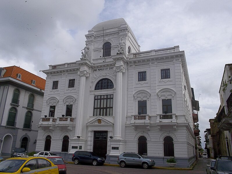 File:Casco antiguo de Panamá (2).JPG