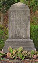 Grabstätte Albert Brachlow, auf dem Friedhof