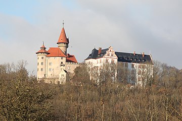 Вид на замок с южной стороны