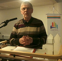 Jorma Hentilä Setan edustajakokouksessa 2010