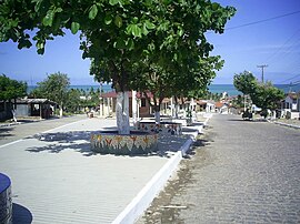 Barra do Abiaí, Igreja do Sr.do Bonfim, Igreja de Nossa Senhora da Penha de França, Praia Bela, Sobrado em Sede Velha, Ladeira de São Pedro, Sobrado dos Gonçalves e Praia das Falésias.