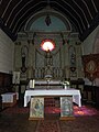 Église paroissiale Saint-Pierre : le maître-autel.