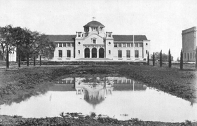 Throop Hall in 1922