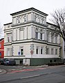 dreigeschossiges Wohnhaus mit Eckturm Ende 19. Jahrhundert