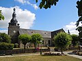 Vue générale de l'église côté sud.