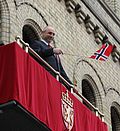 Dag Terje Andersen er Stortingets president i valgperioden 2009-13. Bildet er fra 2010 og viser ham på presidentbalkongen som monteres på Stortingsbygningen hver 17. mai.