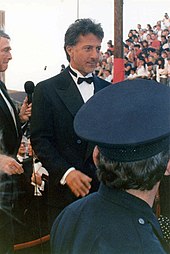 Hoffman at the 61st Academy Awards, 1989 Dustin Hoffman 1989.jpg