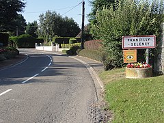 Entrée de Francilly-Selency.