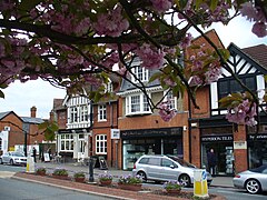 География 1851274 5a75705a High Street, Ascot.jpg