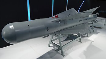 Bombe planante guidée KAB-1500S-E au salon aéronautique MAKS-2021.