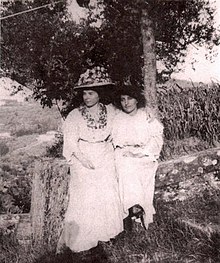 Harriet Levy and Alice Toklas in France in 1909.