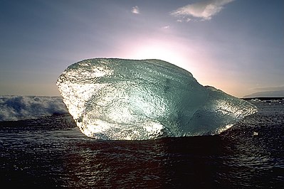 Ice Block Near Joekullsarlon