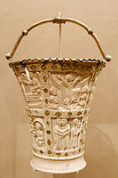 그리스도의 생애의 장면이 있는 오토 왕조 시대의 상아 시툴라, 860-880년경