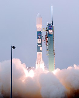 Запуск ракеты Delta II с GeoEye-1 (080906-F-5195D-002) .jpg