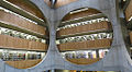 کتابخانه آکادمی فیلیپس اکستر بزرگترین کتابخانه در مقطع دبیرستان در جهان.