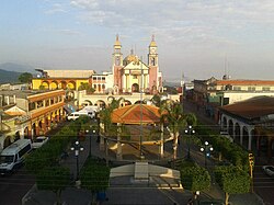 Plaza cívica, Hueytamalco.jpg