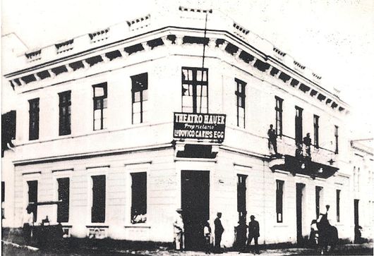 Theatro Hauer em Curitiba em 1913.JPG