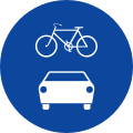 Ρ-66α Shared path from bicycles and vehicles