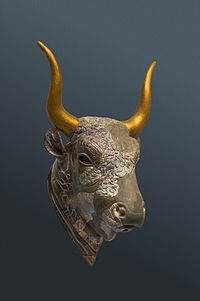 Bull rhyton from Kato Zakros Zakros bull's head rhyton archnmus Heraklion.jpg