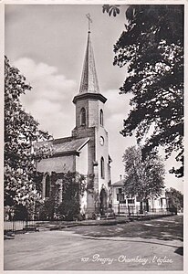 Carte postale de l'église au XXe siècle.
