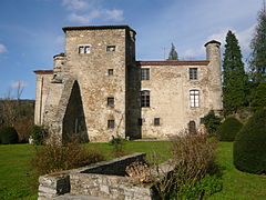 Замок Кампан