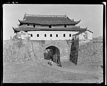 清波门。甘博摄于1919年