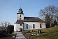 Die Evangelische Pfarrkirche in Asslar liegt auf einem Felsen hoch über dem Ort