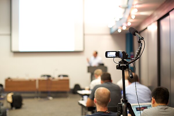 Filming Wikimania 2014.jpg