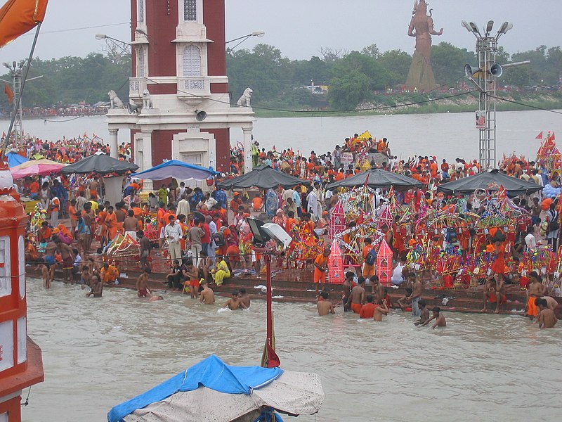 File:Har-ki-Pauri during Kavad Mela, Haridwar.jpg
