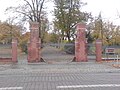 Haupteingang zum Nordfriedhof.JPG