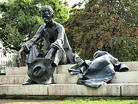 József Attila európai magyar költőa szobrával a Duna pesti partján