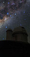 Kopuła teleskopu 3,6-metrowego ESO i Droga Mleczna