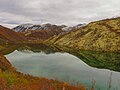 Le lac Beauty, vu de la route.