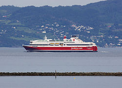M/S Stavangerfjord Trondheimsfjordenissa.