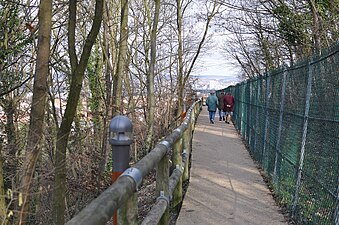 Chemin escarpé côté Nanterre.