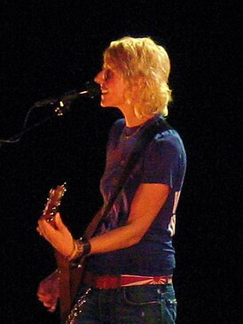 Сара Беттенс на концерте в Утрехте, 13 мая 2008 года.