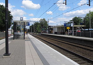 Blick auf die Bahnsteige (2012)