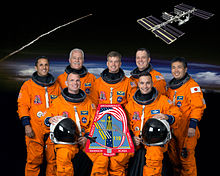 Sts119 crew portrait.jpg