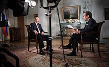 Wallace interviewing Vladimir Putin in 2018 Vladimir Putin and Chris Wallace.jpg