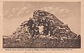 Die Pyramide ca. 1926: „Der Zwinin-Gipfel mit dem Grabmal der 30000 Gefallenen von 1914-18“
