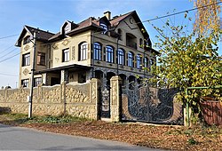 Жилой дом: ул. Молодецкая, 5 (октябрь 2020)