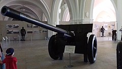 107-мм пушка образца 1910/30 годов в Музее артиллерии г. Санкт-Петербург, внутренняя экспозиция