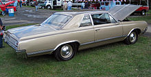 220px 1965 Oldsmobile F 85 2dr coupe rear right