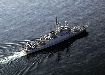Kapal patroli rudal kelas As-Sadiq, Oqbah (525) dari AL Arab Saudi berpartisipasi dalam latihan bilateral di Teluk Persia.