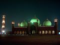 Badshahi Masjid i Lahore er ein av verdas største moskear