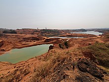 Lagoas resultantes da escavação de Cassiterita no Garimpo Bom Futuro