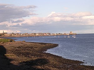 Broughty Ferry from Stannergate, Dundee. The l...