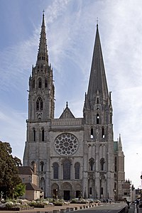 Plate tracery, West facade of Chartres Cathredral