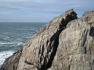English: Cleft in the rock known as High Place...